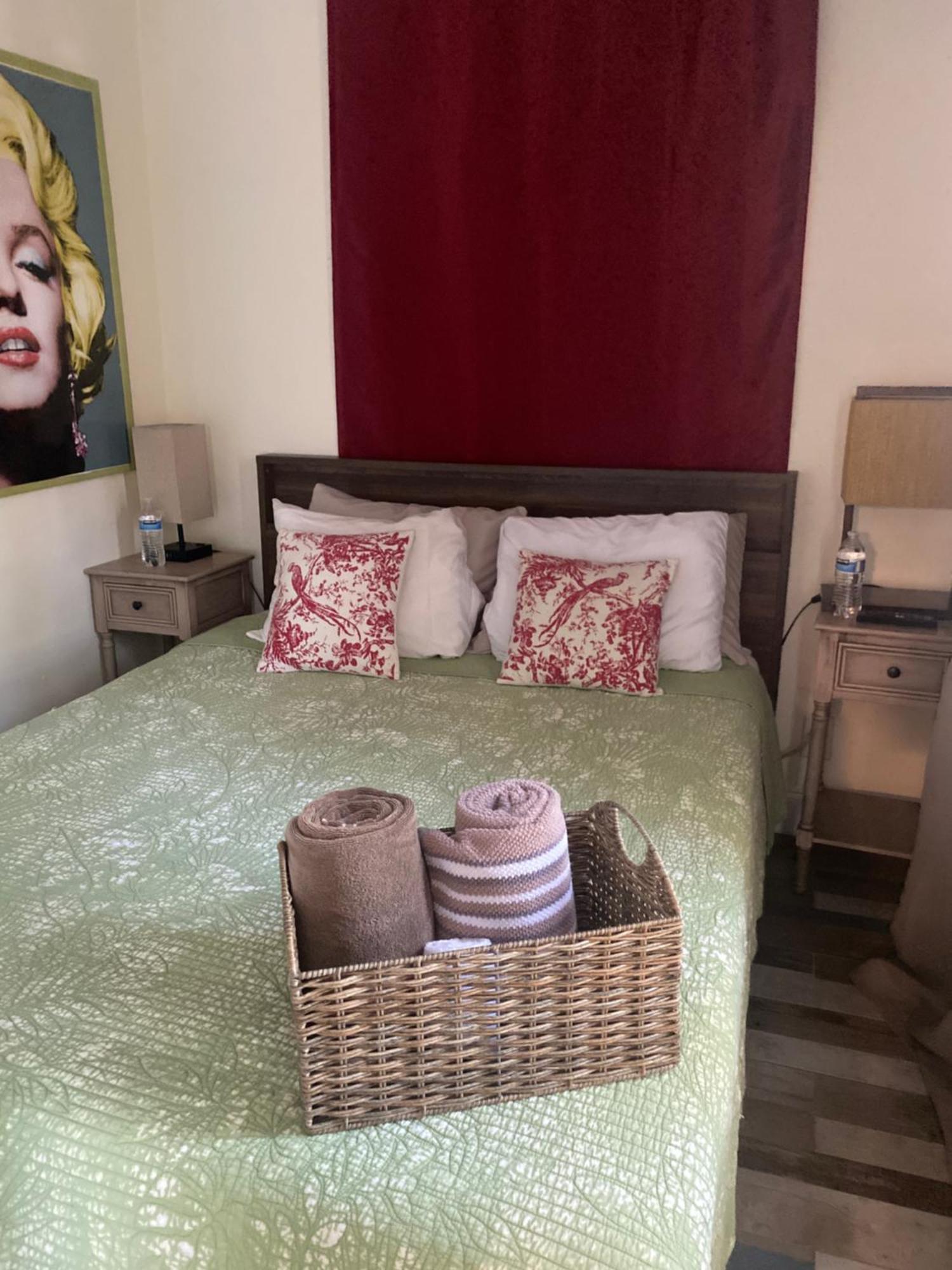 Private Rooms At Miami Centrally Located With Free Parking Exteriér fotografie