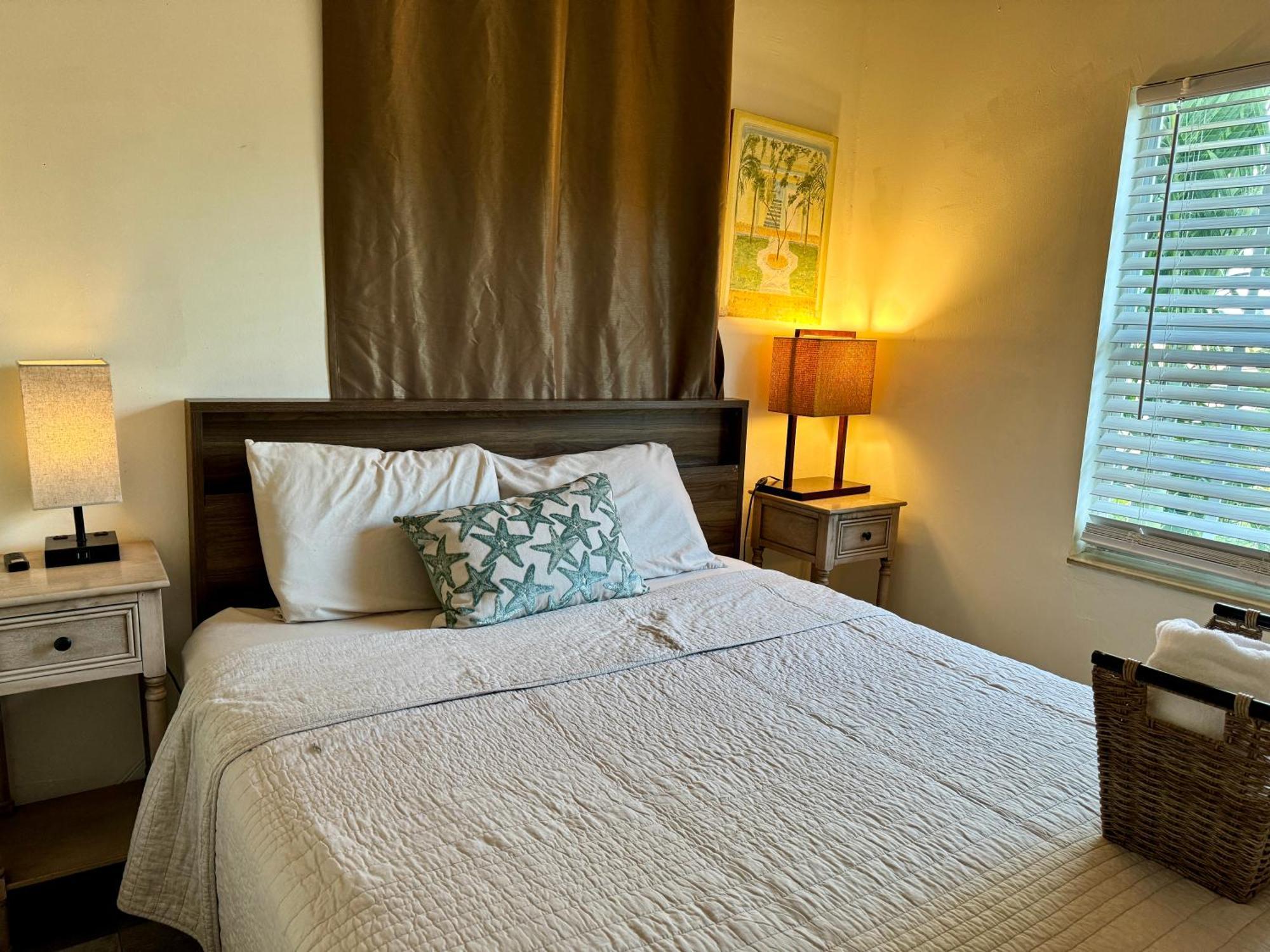 Private Rooms At Miami Centrally Located With Free Parking Exteriér fotografie