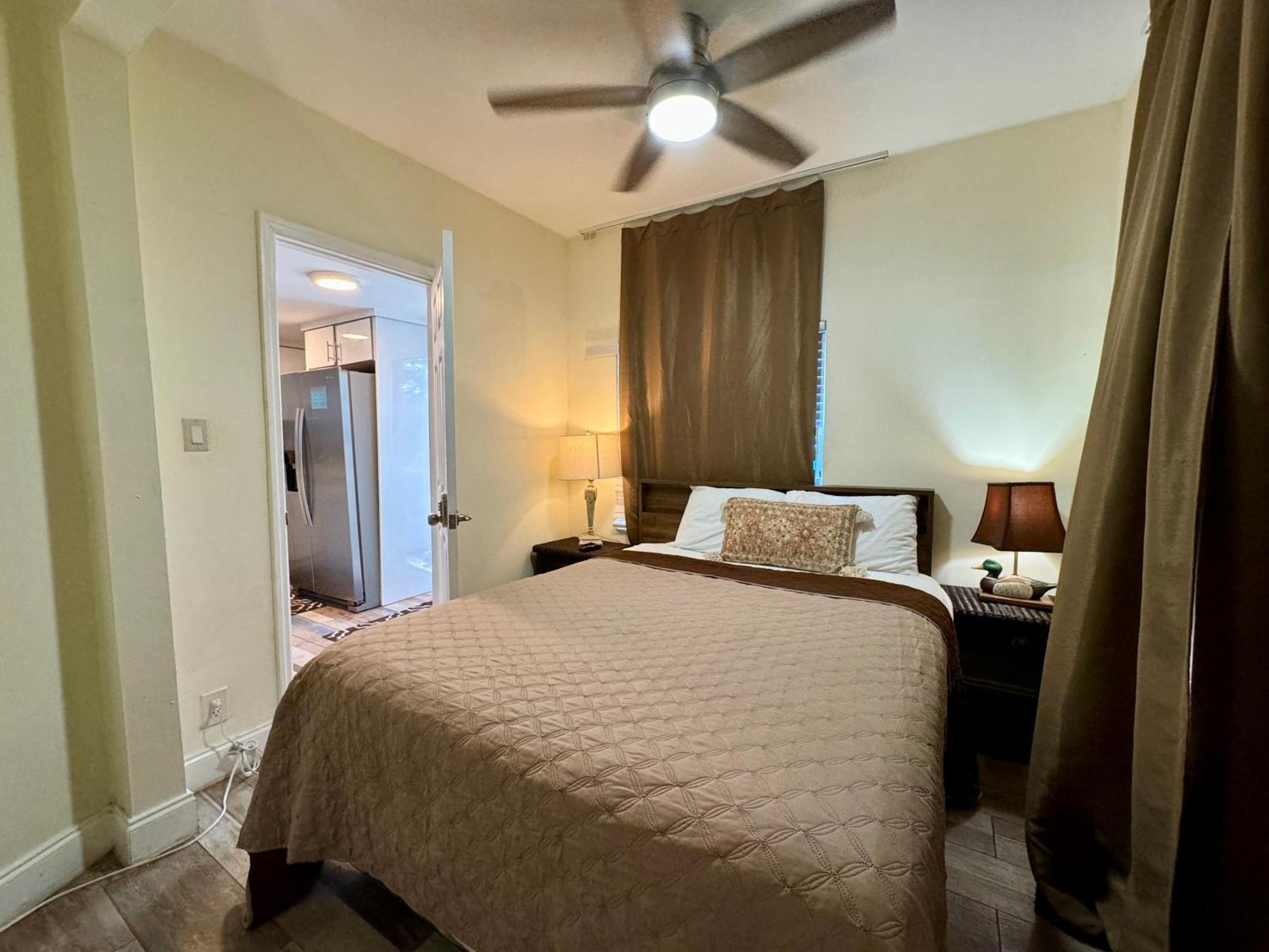 Private Rooms At Miami Centrally Located With Free Parking Exteriér fotografie